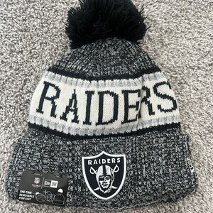 Raiders Black and Gray Pom Beanie